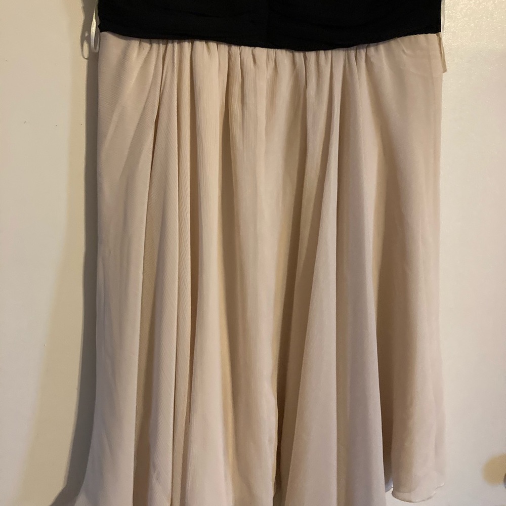 Dress - Picture 8 of 11